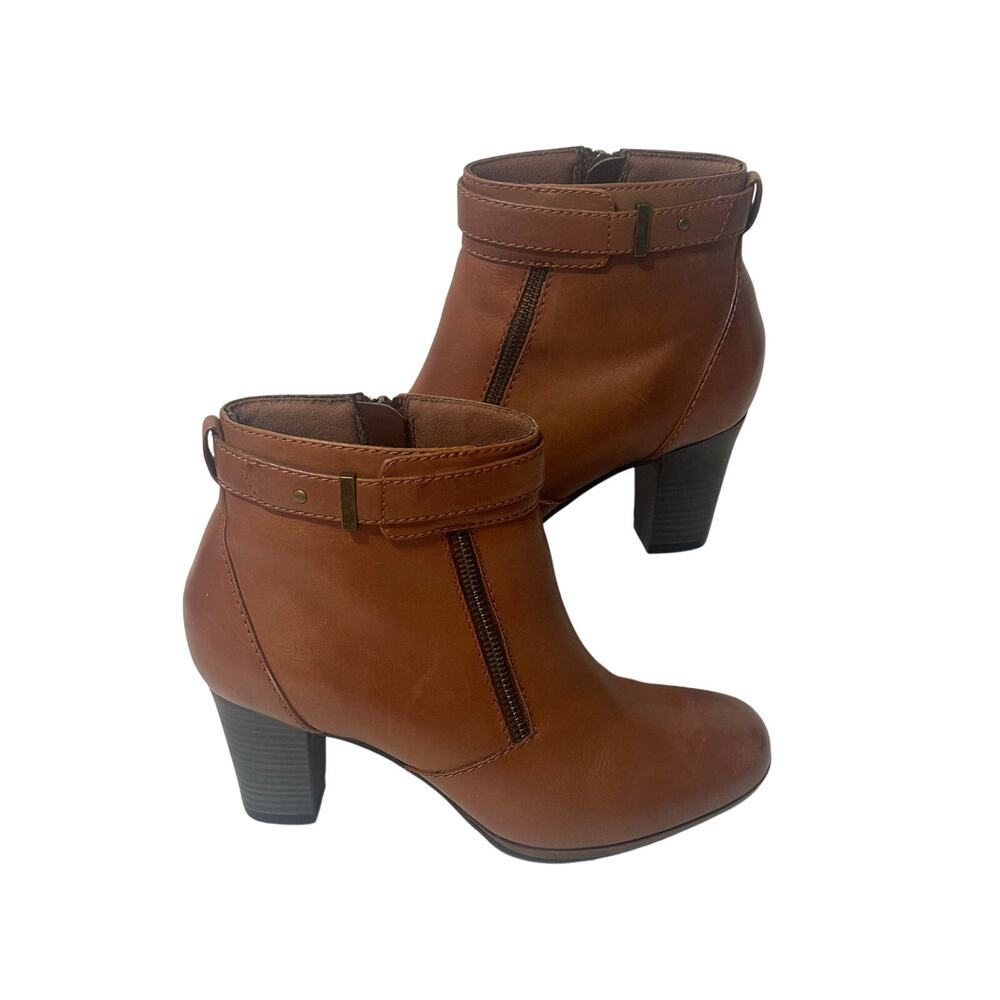 CLARKS Kalea Gillian Ankle Boots Heel Booties Cognac Leather Size 7 Brown Boot